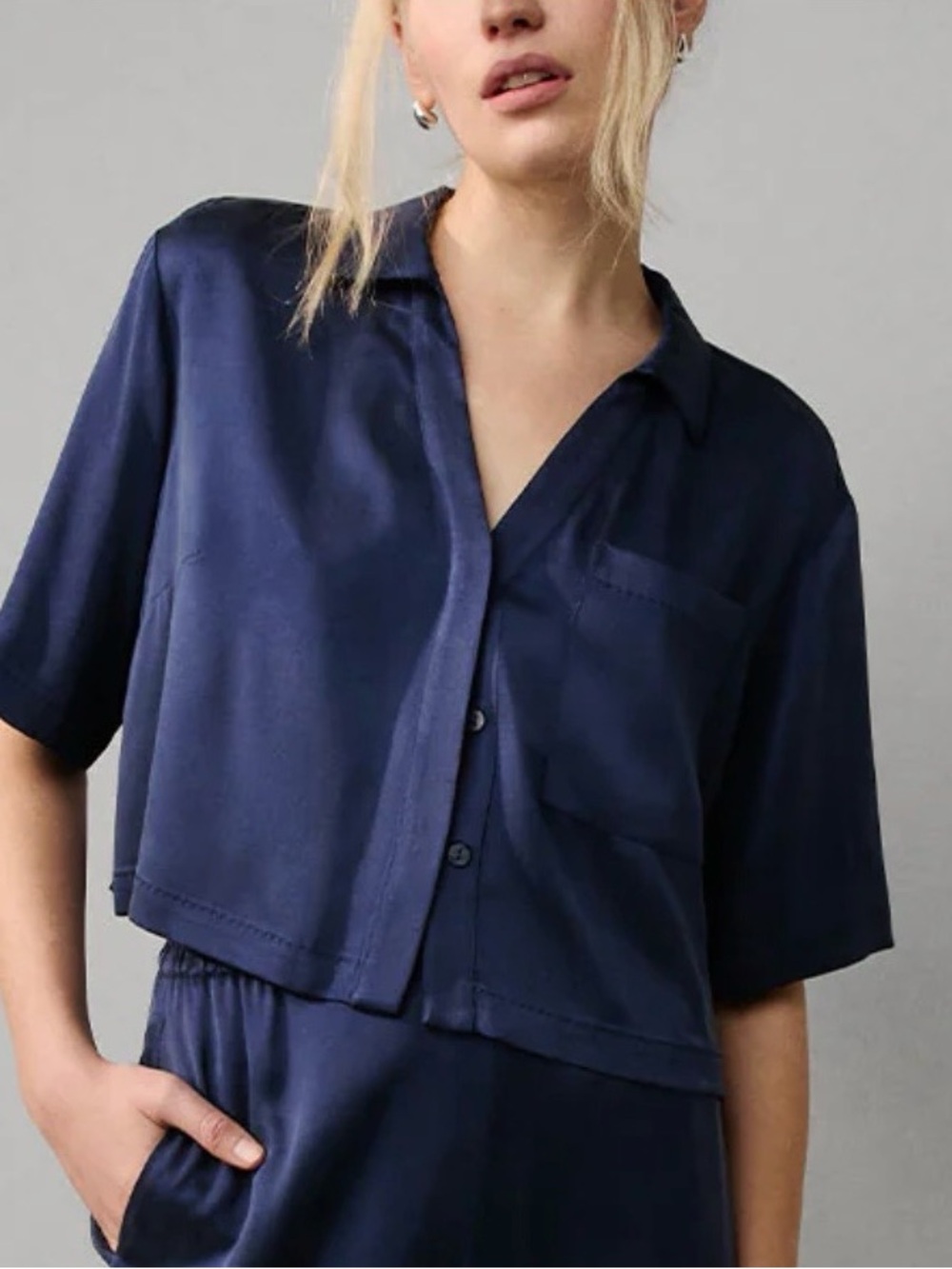 LUNYA Washable Silk Cropped Top in Deep Blue - Like New, Medium